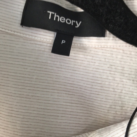 Theory Classic Straight Shirt Size Petite - Picture 6 of 7